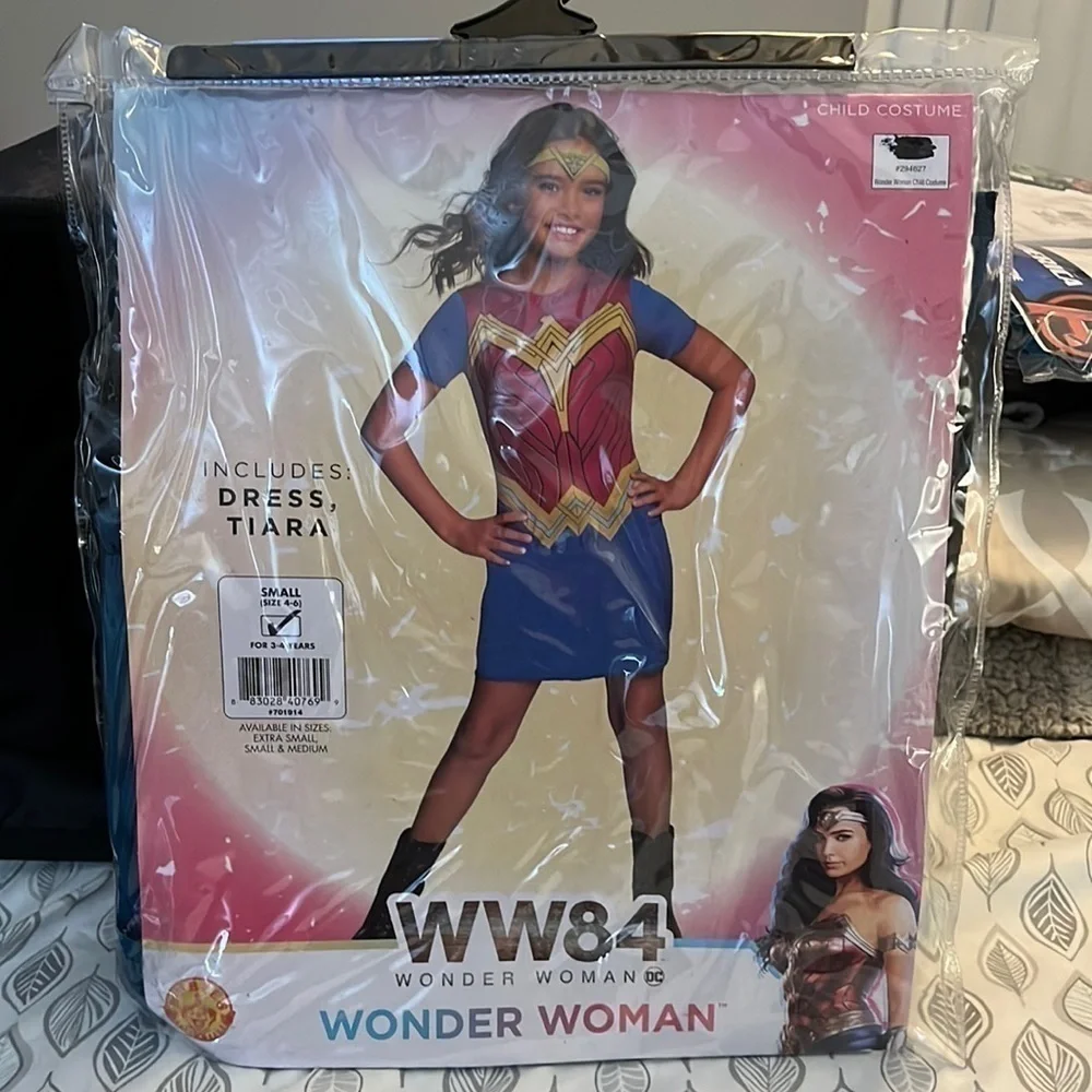 Girls Wonder Woman Costume Size small (4-6) WW84 DC Superhero Halloween Rubies